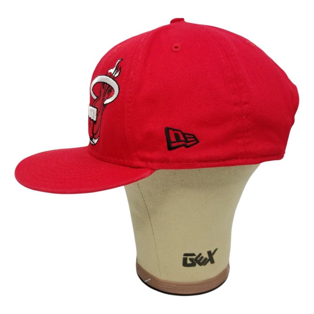 New Era Miami Heat Cap Hat Trucker Basketball NBA Snapback Red Embroidered HWC - Picture 2 of 11
